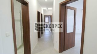 Тристаен Наеми, Варна (6)