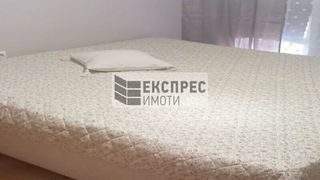 Тристаен Наеми, Варна (5)