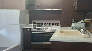 Тристаен Наеми, Варна (3)