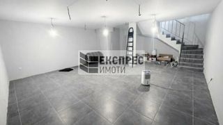 Магазин Наеми, Варна (2)