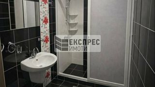 Тристаен Наеми, Варна (5)