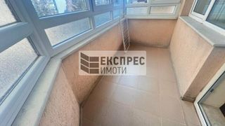 Тристаен Наеми, Варна (12)