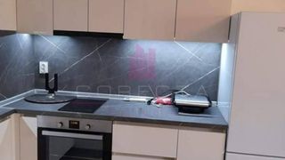 Едностаен Продажби, Русе (2)