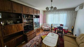 Тристаен Продажби, Русе (3)