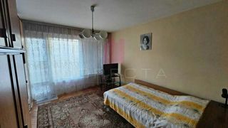 Тристаен Продажби, Русе (6)