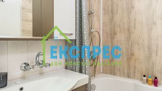 Тристаен Наеми, София (8)