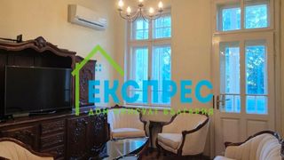 Тристаен Наеми, София (4)