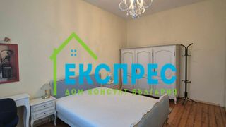 Тристаен Наеми, София (5)