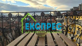 Тристаен Наеми, София (11)