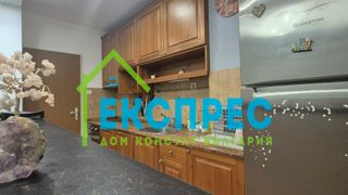 Тристаен Наеми, София (2)