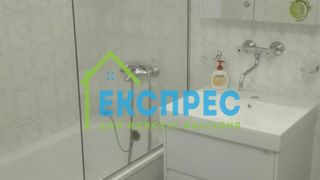 Тристаен Наеми, София (9)