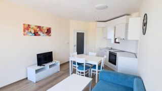 Тристаен Продажби, Варна (3)