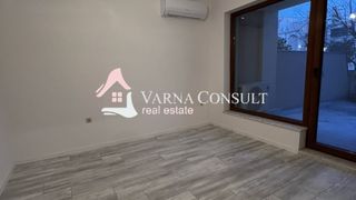 Тристаен Продажби, Варна (9)