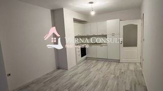 Тристаен Продажби, Варна (2)