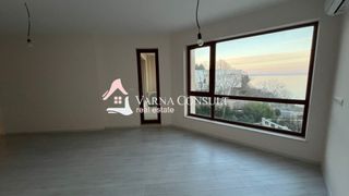 Тристаен Продажби, Варна (2)
