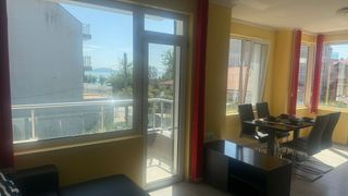 Тристаен Продажби, Бургас (4)