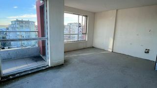 Тристаен Продажби, Бургас (5)