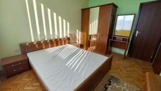 Тристаен Наеми, Велико Търново (6)