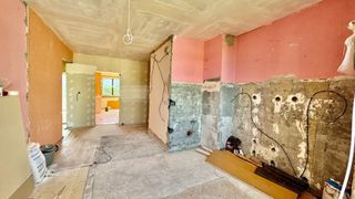 Тристаен Продажби, Добрич (5)