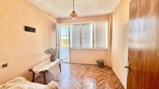Тристаен Продажби, Добрич (3)