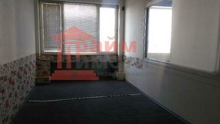 Дава под наем офис в район , София (2)