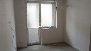 Тристаен Продажби, Шумен (5)
