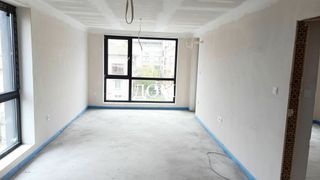Тристаен Продажби, Шумен (5)