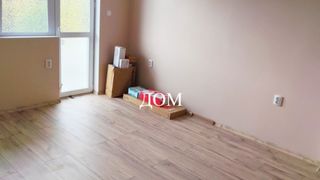 Тристаен Продажби, Шумен (10)