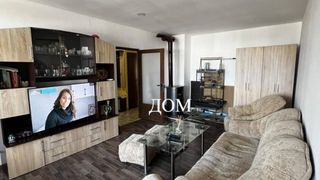Тристаен Продажби, Шумен (6)