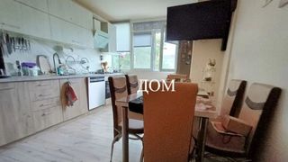 Тристаен Продажби, Шумен (3)