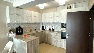 Тристаен Продажби, Кърджали (3)