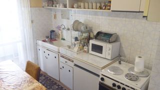 Тристаен Продажби, Шумен (6)