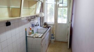 Тристаен Продажби, Шумен (7)