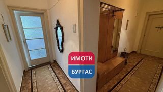 Тристаен Наеми, Бургас (9)