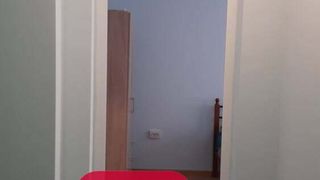 Тристаен Наеми, Бургас (10)