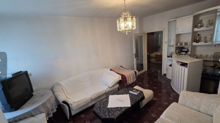 Тристаен Продажби, Русе (2)