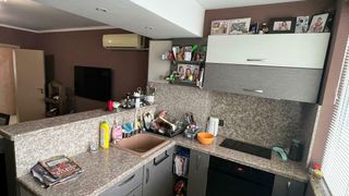 Тристаен Продажби, Русе (2)