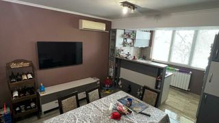 Тристаен Продажби, Русе