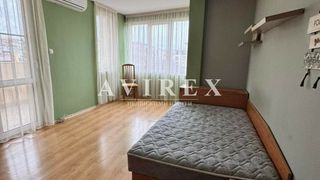 Тристаен Наеми, Пловдив (4)