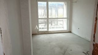 Двустаен Продажби, Пловдив (5)