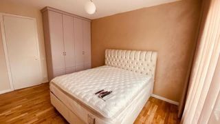Тристаен Наеми, София (4)