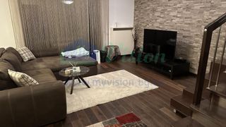 Тристаен Продажби, София (2)