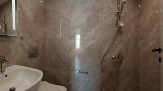 Тристаен Наеми, София (4)