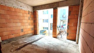 Тристаен Продажби, Варна (8)