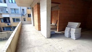 Тристаен Продажби, Варна (3)