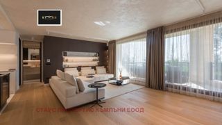 Тристаен Продажби, Варна (11)