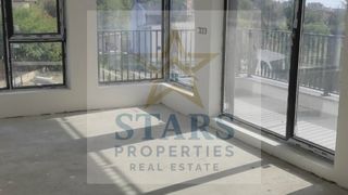 Тристаен Продажби, Варна