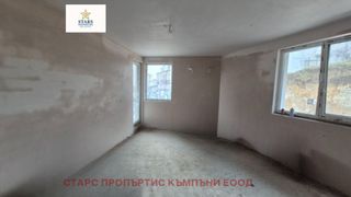 Тристаен Продажби, Варна (2)