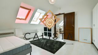Тристаен Наеми, Овча купел, София (7)