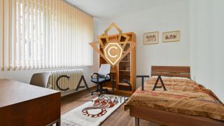 Тристаен Наеми, Център - НДК, София (10)